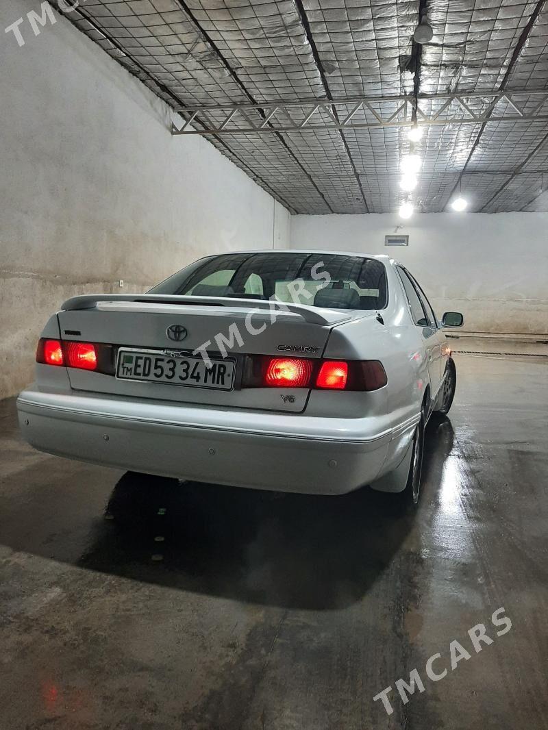 Toyota Camry 2000 - 135 000 TMT - Байрамали - img 6