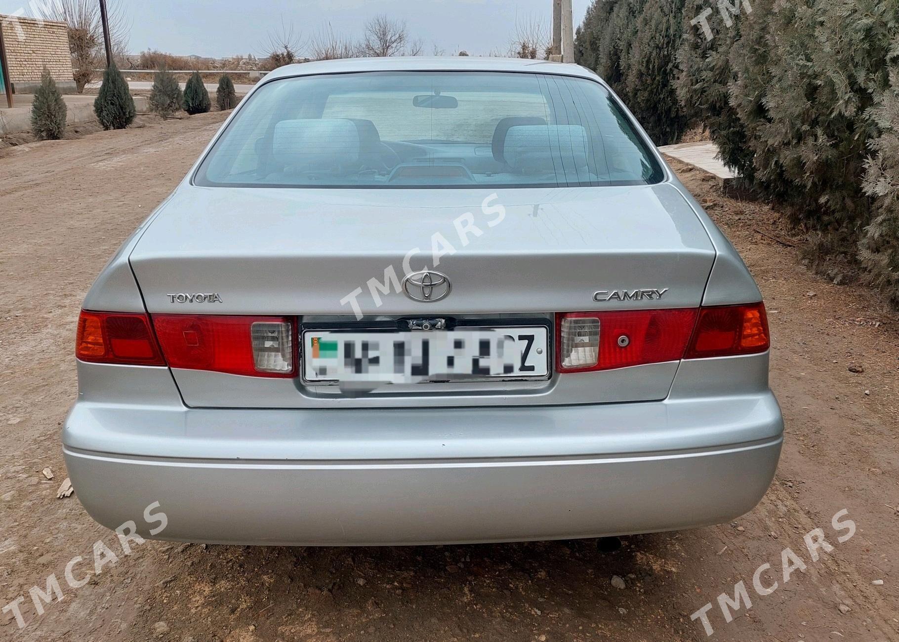 Toyota Camry 2001 - 135 000 TMT - Şabat etr. - img 4