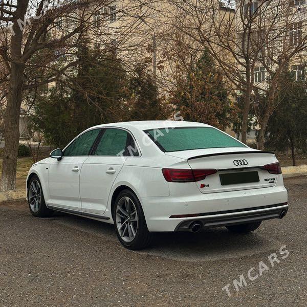 Audi A4 2018 - 340 000 TMT - Ашхабад - img 2