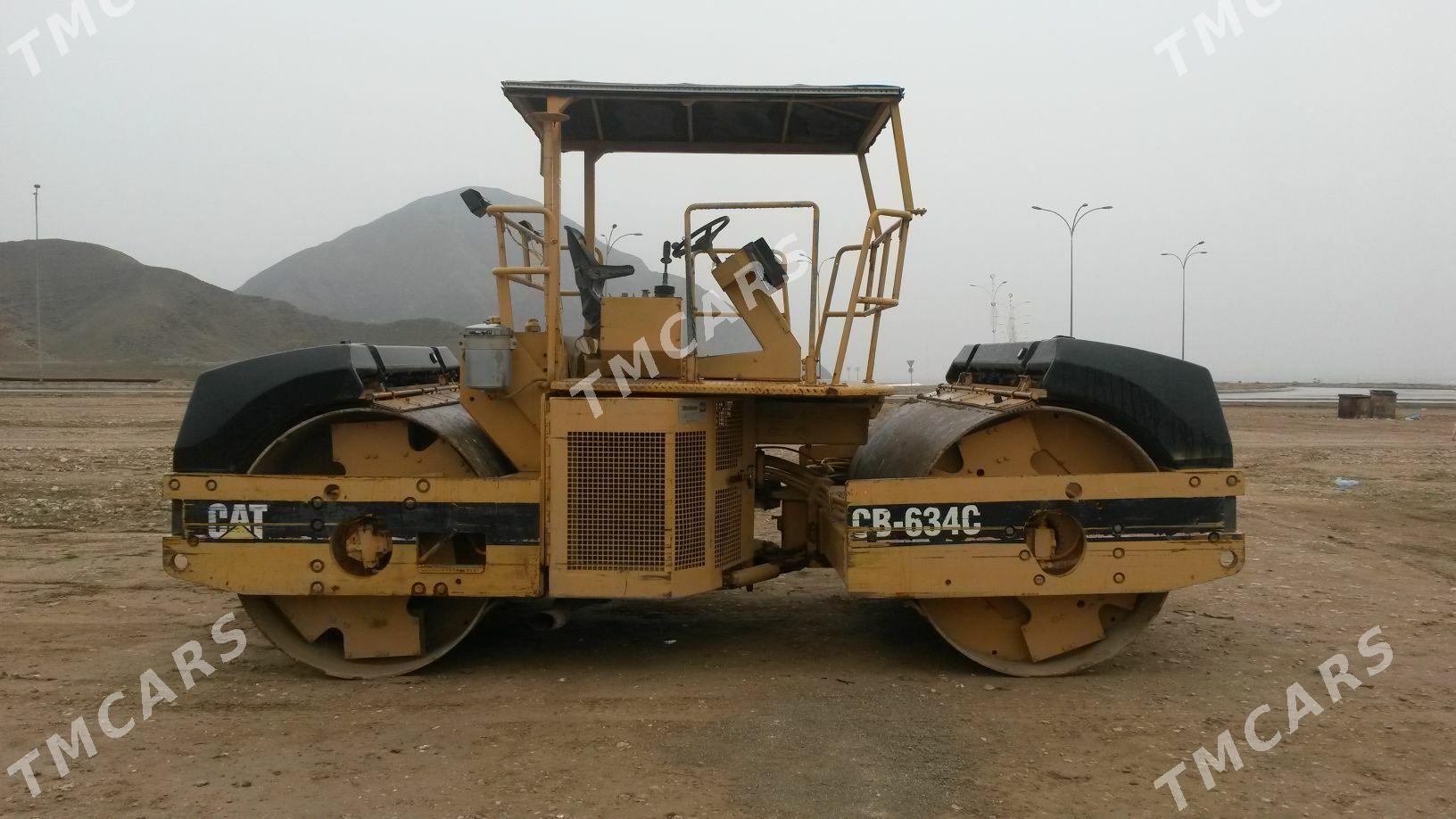 Caterpillar Dozer 2004 - 1 176 000 TMT - Balkanabat - img 2