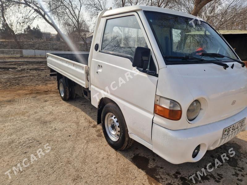 Kia Bongo 1999 - 60 000 TMT - Акдепе - img 2