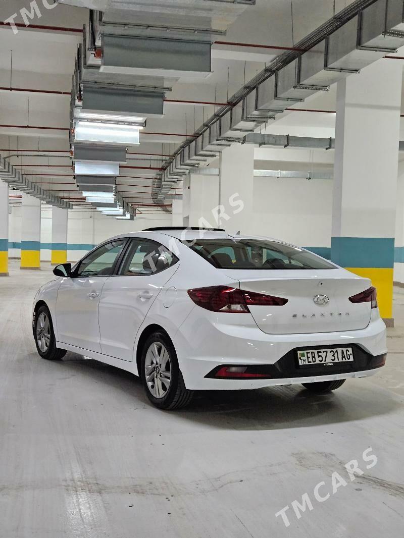 Hyundai Elantra 2020 - 214 000 TMT - 14-nji tapgyr (Sowhozny köç) - img 5