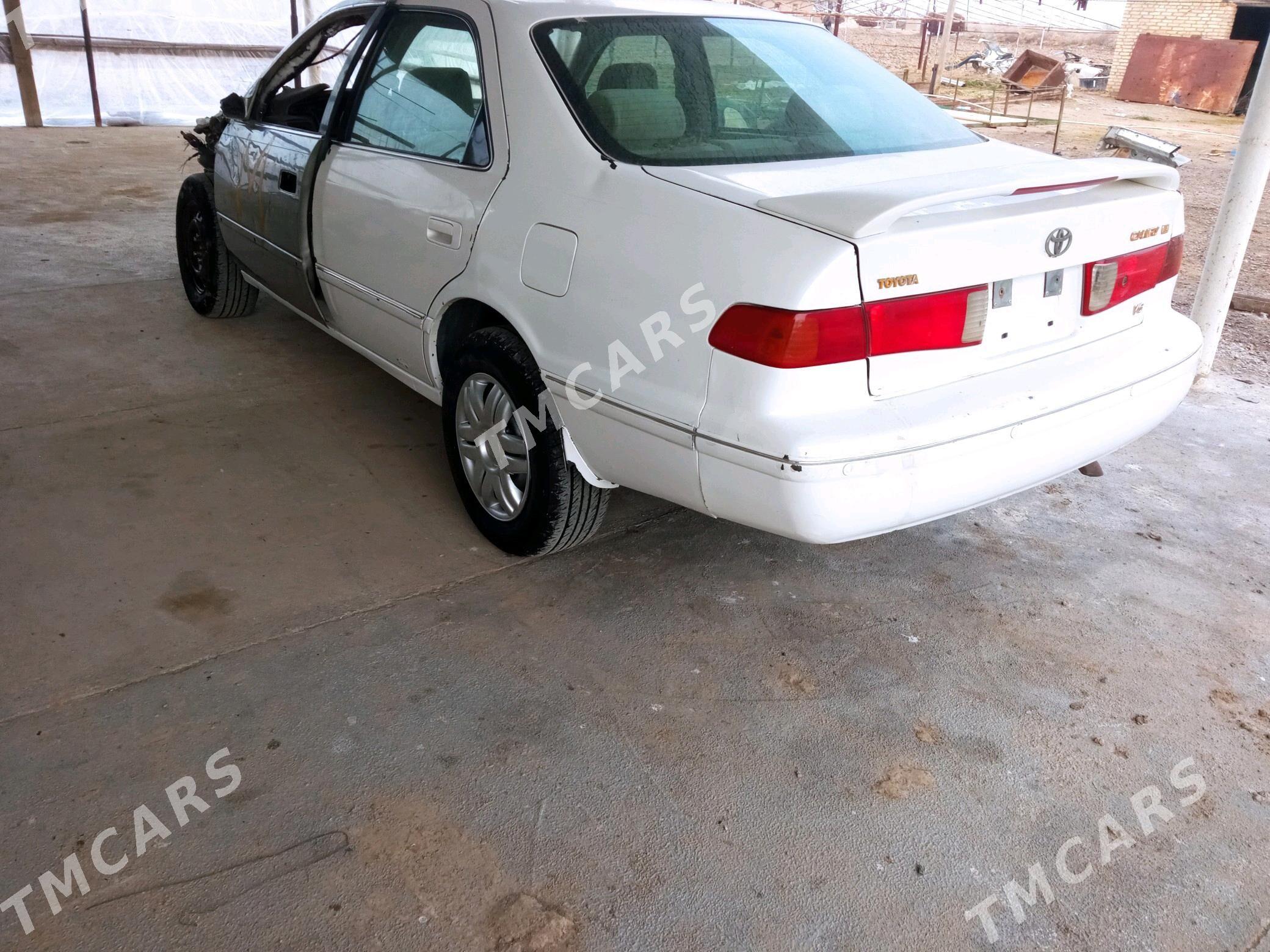 Toyota Camry 1999 - 72 000 TMT - Murgap - img 3