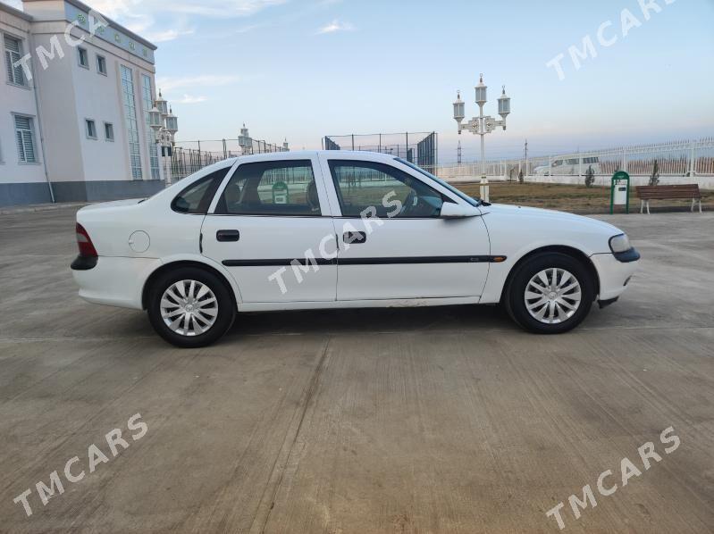 Opel Vectra 1996 - 45 000 TMT - Çärjew - img 10