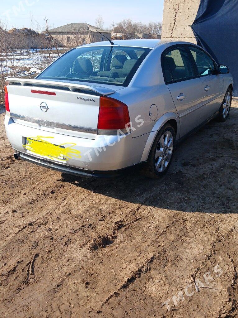 Opel Vectra 2002 - 75 000 TMT - Гурбансолтан Едже - img 3