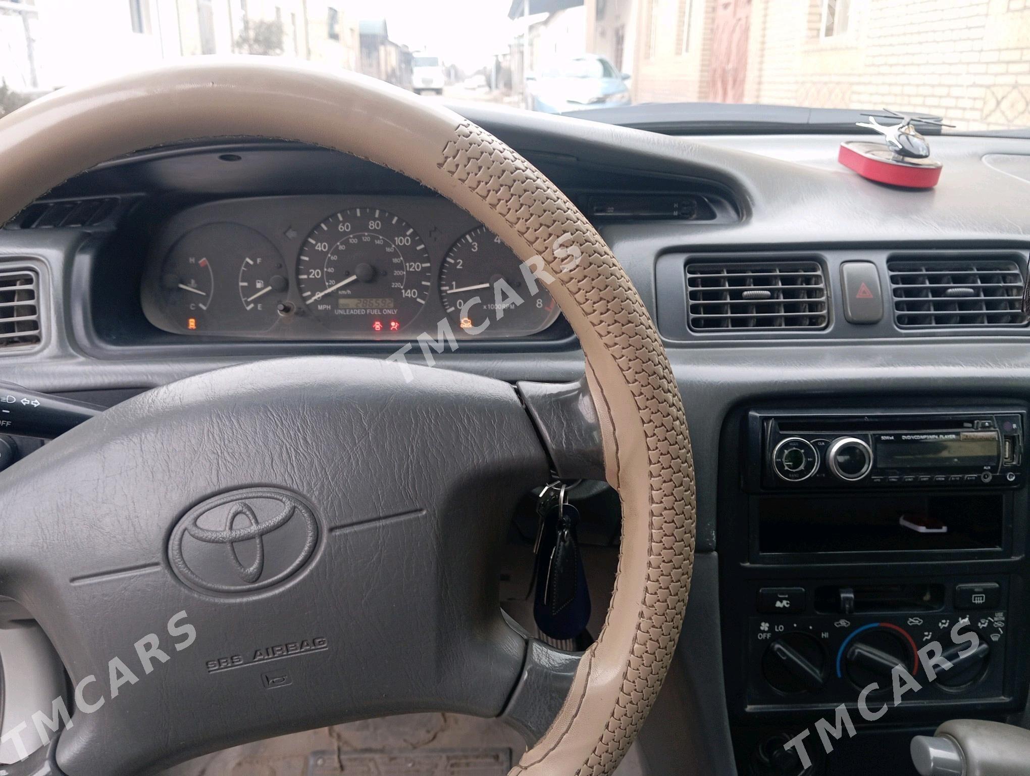 Toyota Camry 1999 - 140 000 TMT - Шабатский этрап - img 2