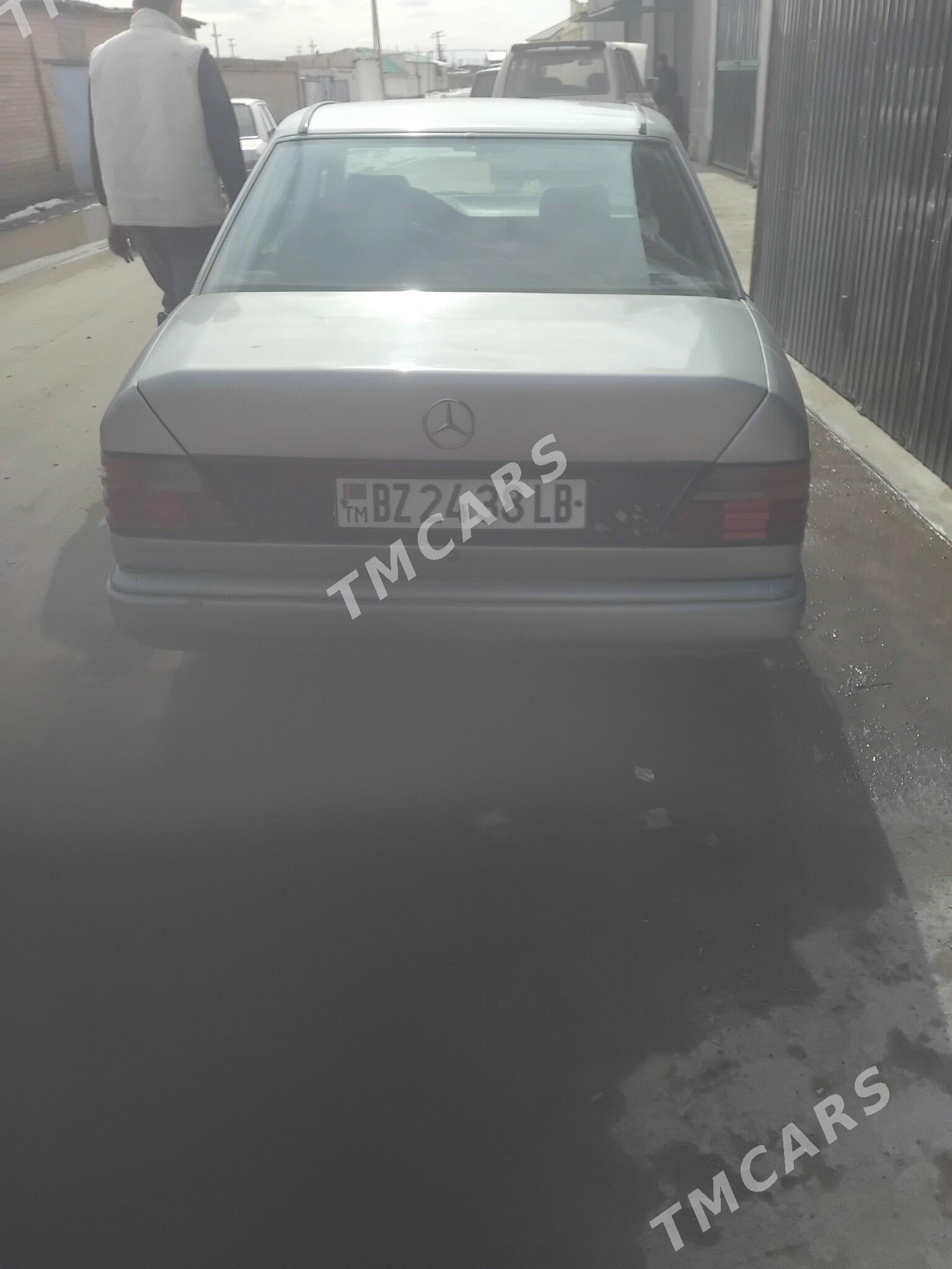 Mercedes-Benz 190-Class 1993 - 35 000 TMT - Farap - img 2