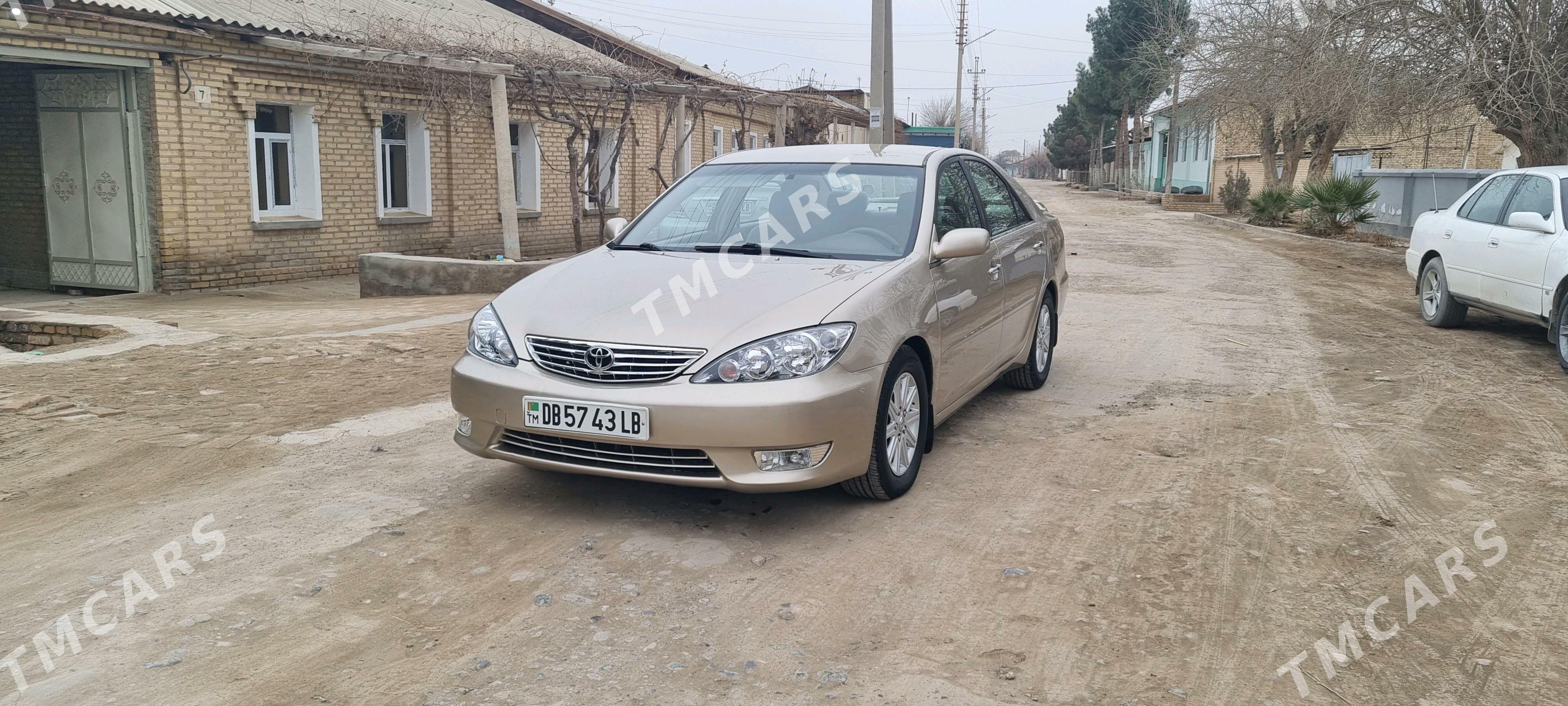 Toyota Camry 2004 - 150 000 TMT - Керки - img 5