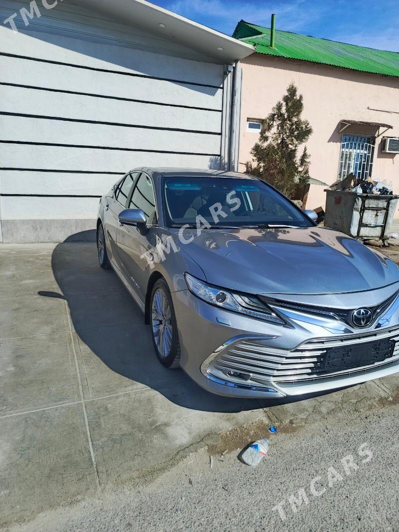 Toyota Camry 2019 - 290 000 TMT - Aşgabat - img 4