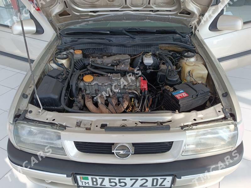 Opel Vectra 1994 - 45 000 TMT - Дашогуз - img 2