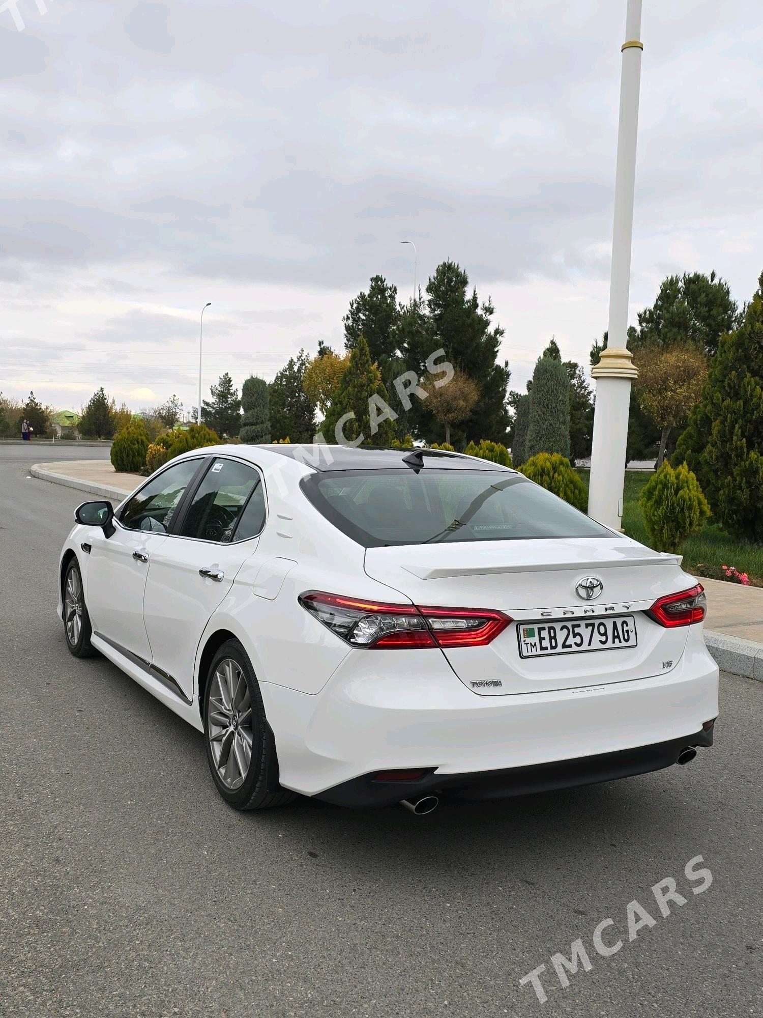 Toyota Camry 2021 - 290 000 TMT - Aşgabat - img 8