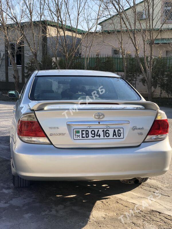 Toyota Camry 2005 - 133 000 TMT - Бекреве - img 3