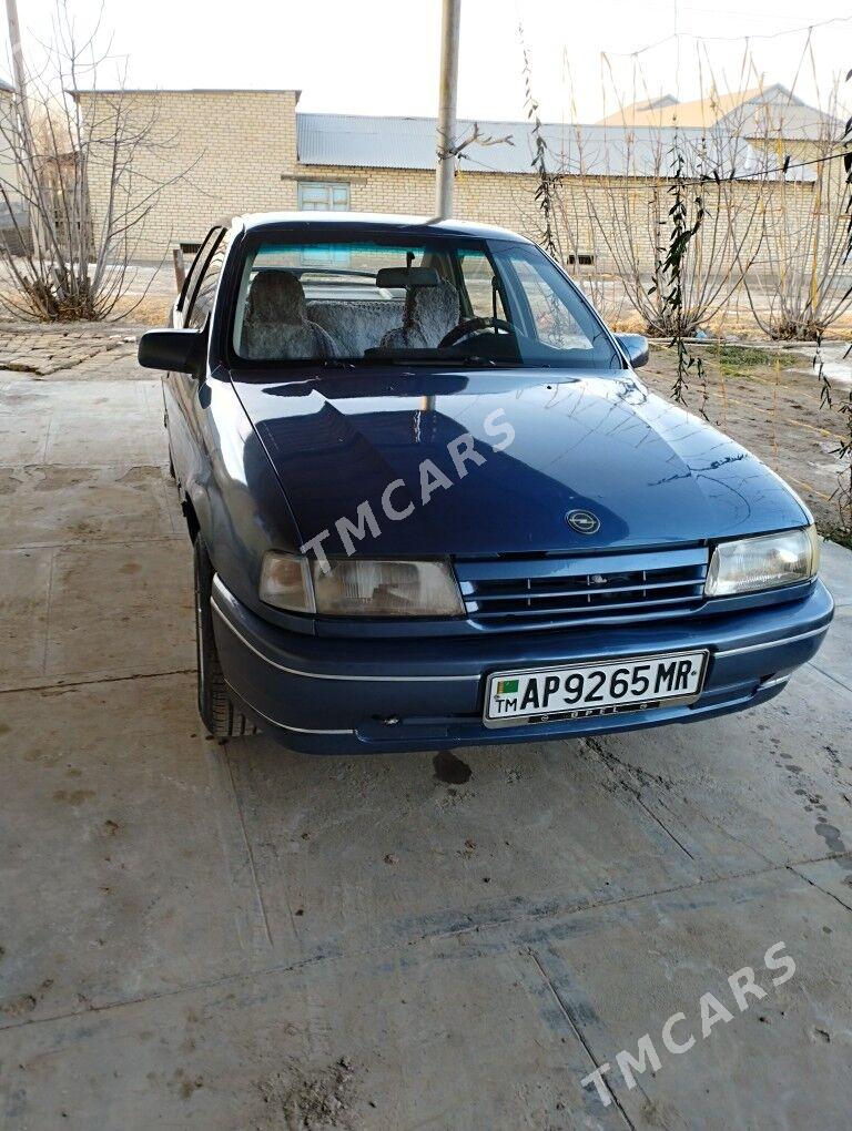 Opel Vectra 1988 - 28 000 TMT - Мары - img 9