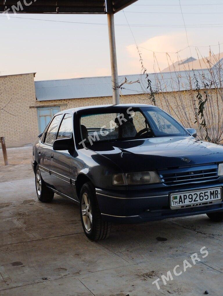 Opel Vectra 1988 - 28 000 TMT - Мары - img 6