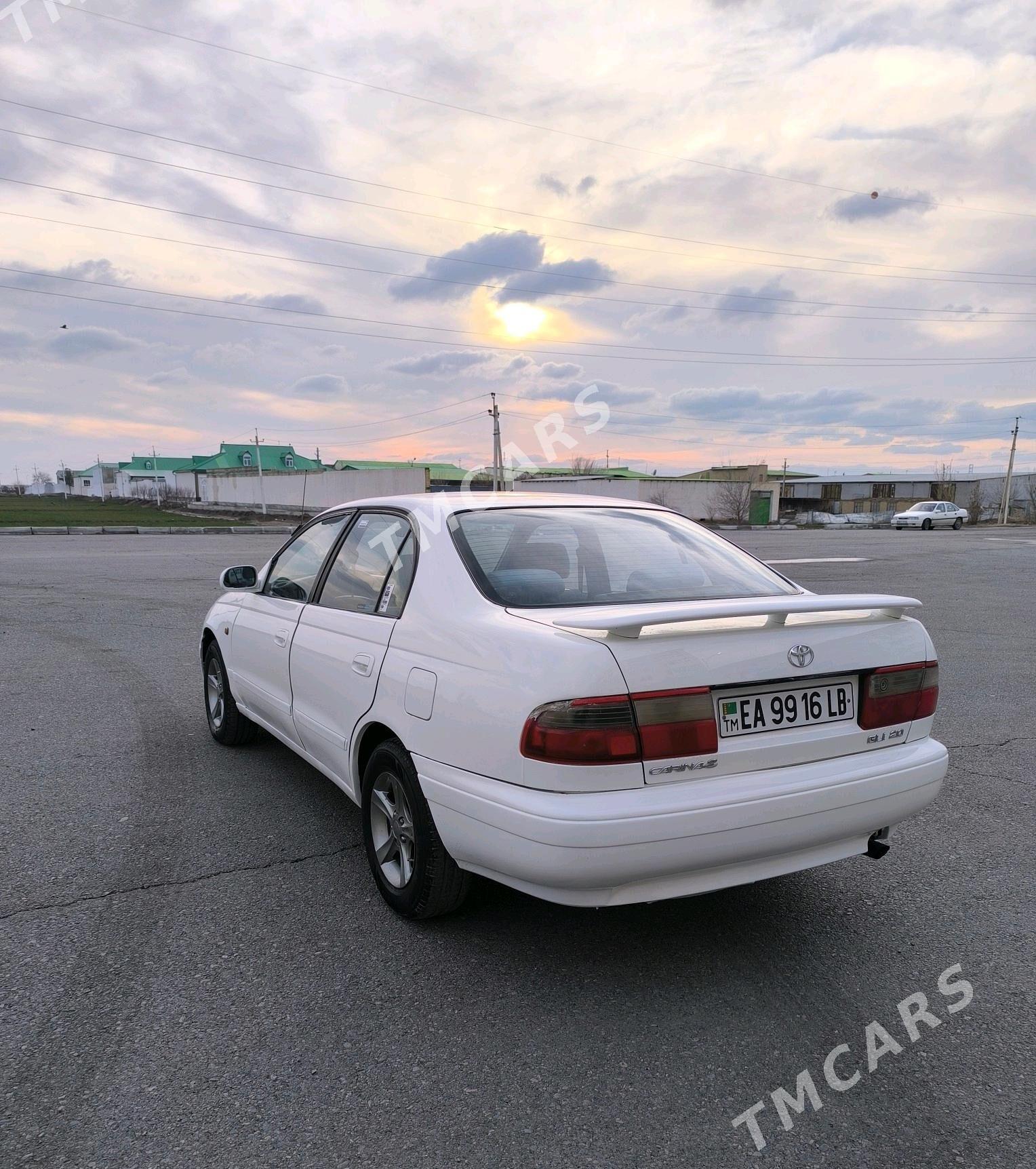 Toyota Carina 1995 - 69 000 TMT - Türkmenabat - img 2