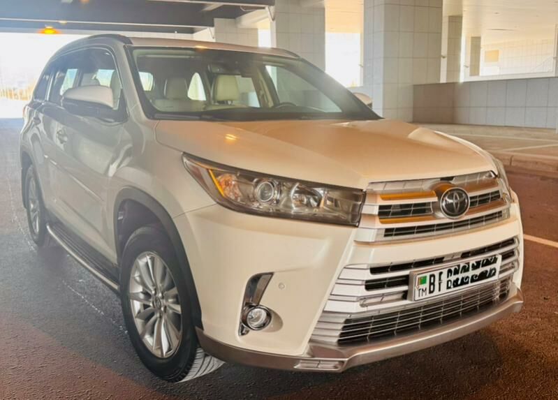 Toyota Highlander 2017 - 445 000 TMT - Ашхабад - img 9