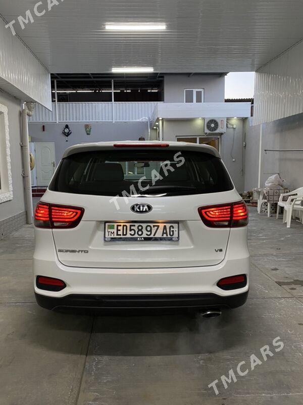 Kia Sorento 2018 - 280 000 TMT - Aşgabat - img 6