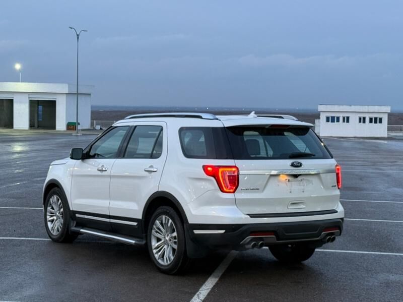 Ford Explorer 2019 - 385 000 TMT - Ашхабад - img 8