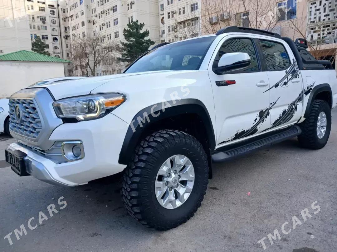 Toyota Tacoma 2017 - 400 000 TMT - Aşgabat - img 2