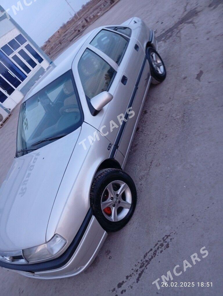 Opel Vectra 1993 - 35 000 TMT - Шабатский этрап - img 7