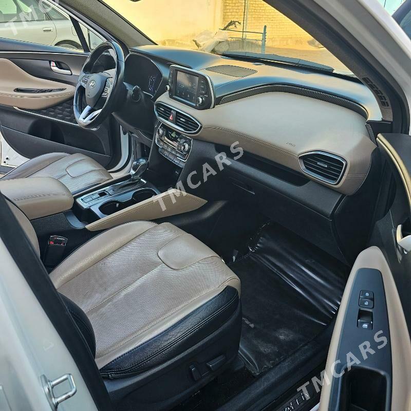 Hyundai Santa Fe 2019 - 278 000 TMT - Aşgabat - img 8