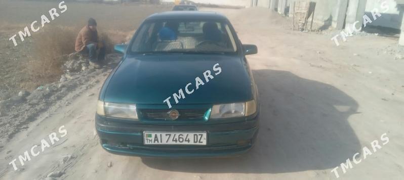 Opel Vectra 1993 - 32 000 TMT - Губадаг - img 5