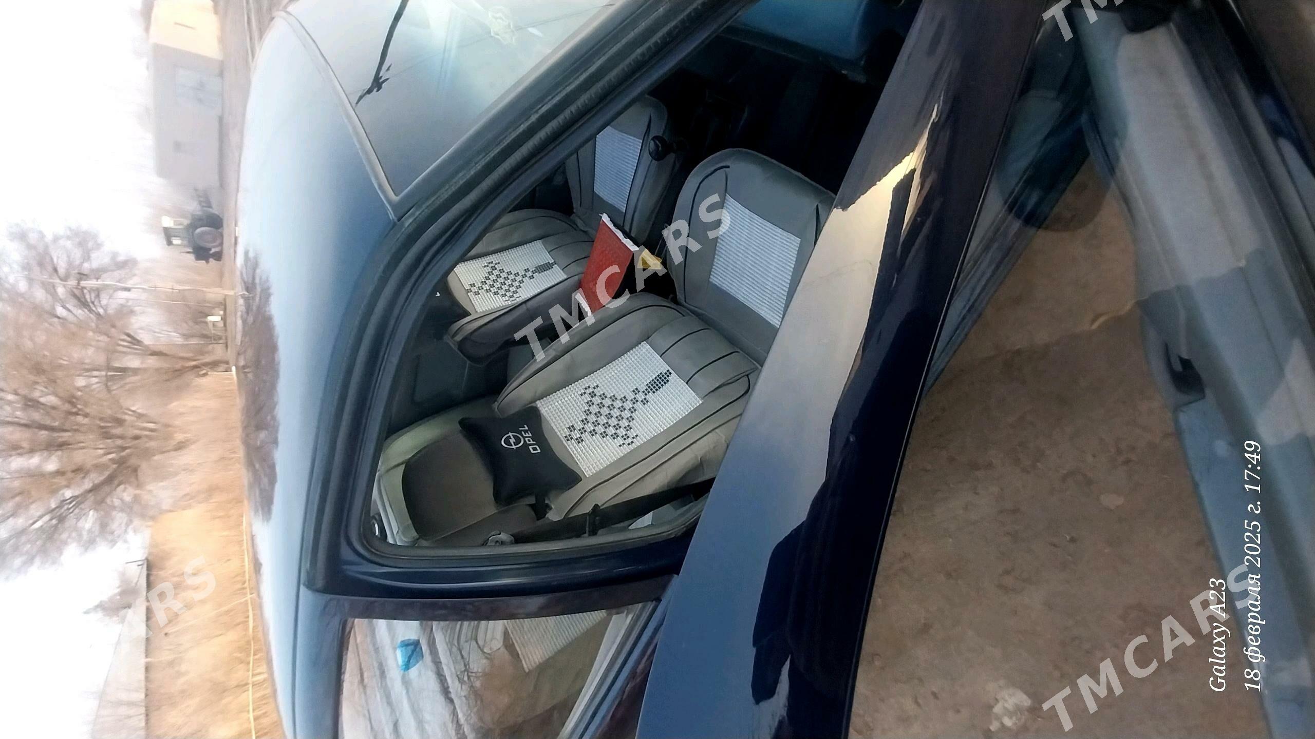 Opel Vectra 1993 - 50 000 TMT - Губадаг - img 2