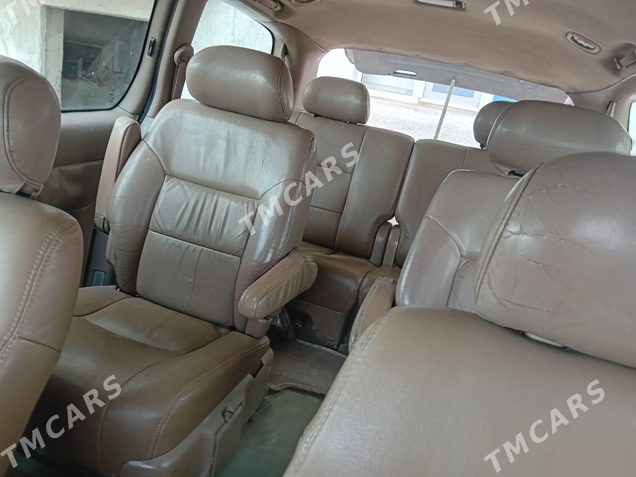 Toyota Sienna 2000 - 140 000 TMT - Балканабат - img 3