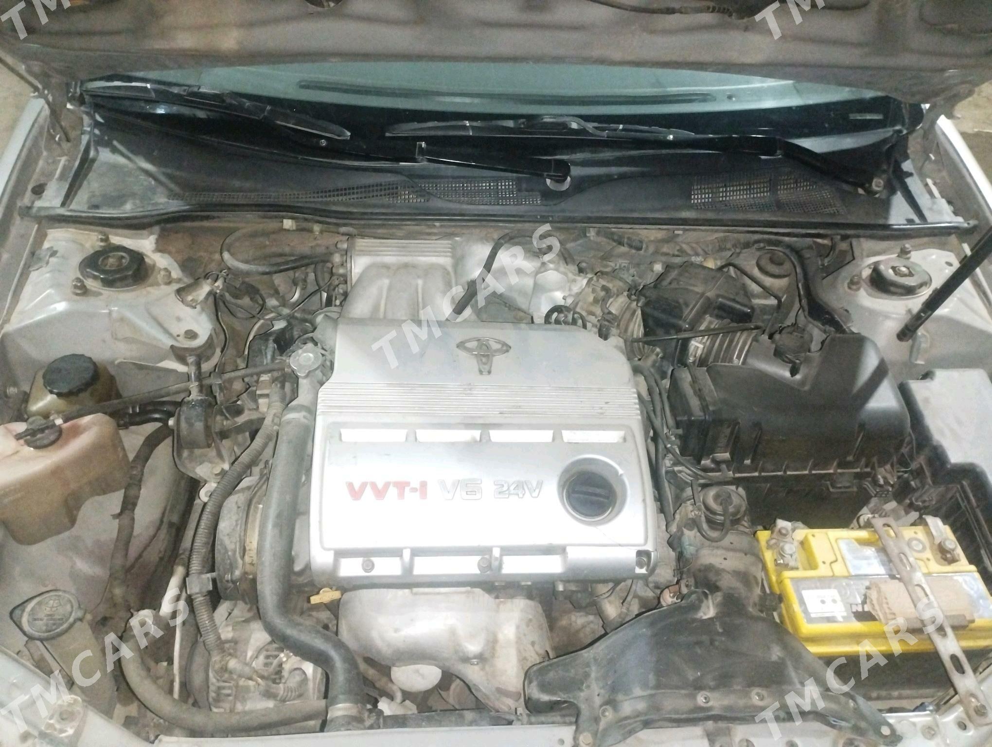 Toyota Camry 2002 - 160 000 TMT - Çärjew - img 3