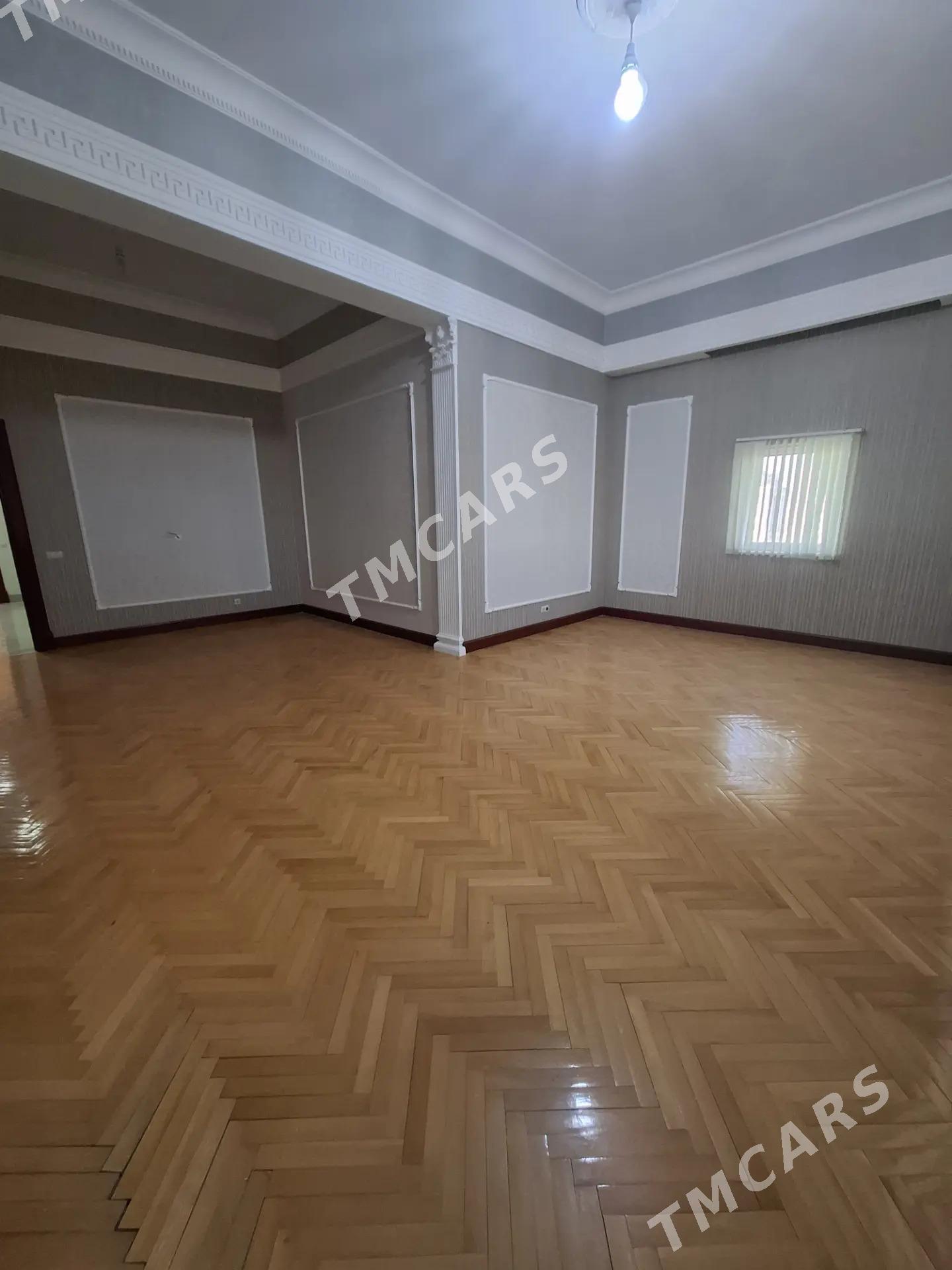 4 komnat Lenina Şayoly 175м² - ул. Туркменбаши шаёлы (Ленина) - img 2