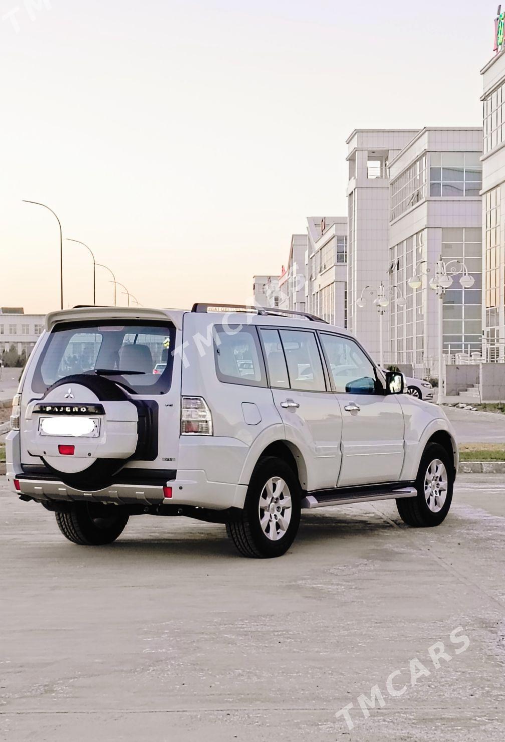 Mitsubishi Pajero 2013 - 230 000 TMT - Aşgabat - img 2