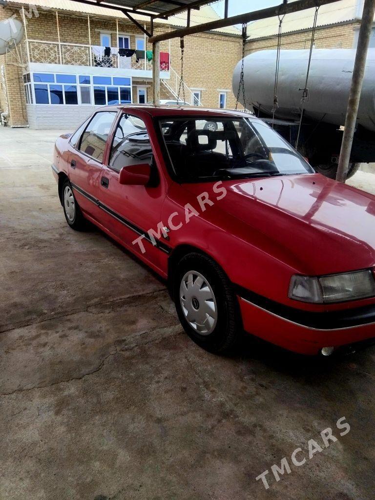 Opel Vectra 1992 - 35 000 TMT - Mary - img 2