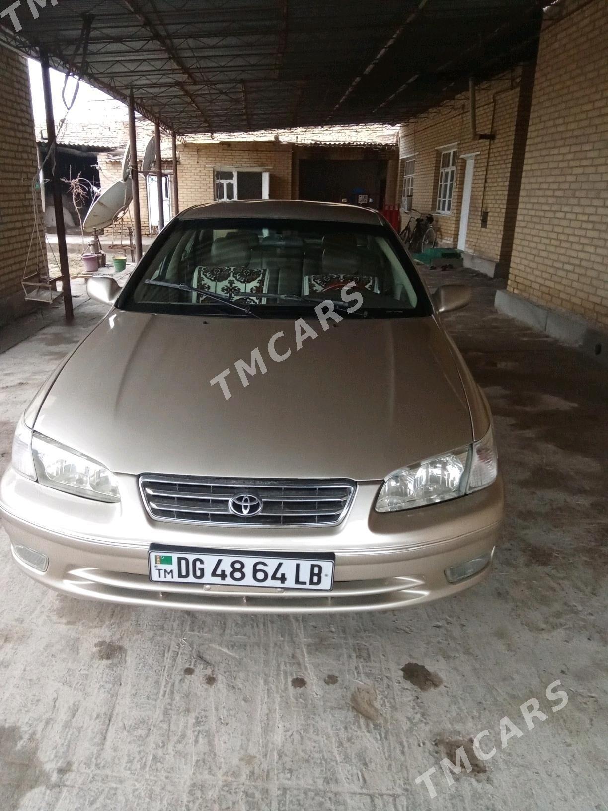 Toyota Camry 1997 - 110 000 TMT - Саят - img 4