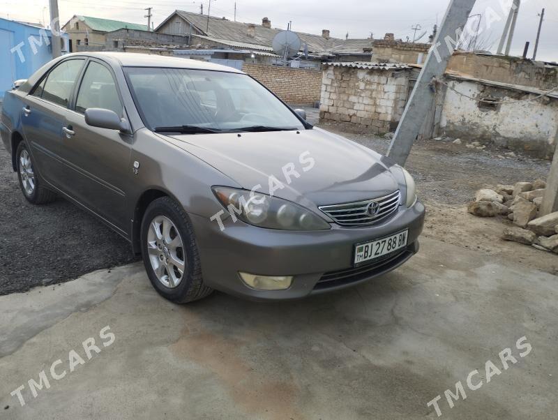 Toyota Camry 2005 - 150 000 TMT - Gyzylarbat - img 2