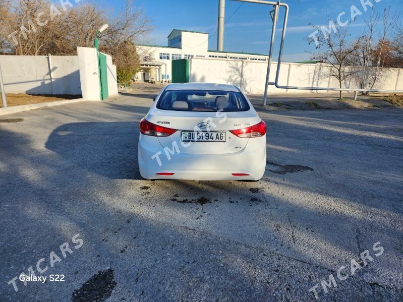 Hyundai Elantra 2011 - 160 000 TMT - 4 мкр - img 2