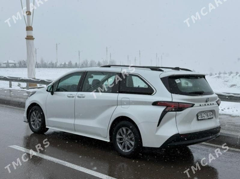 Toyota Sienna 2022 - 560 000 TMT - Aşgabat - img 5