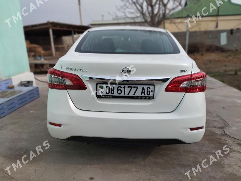 Nissan Sentra 2015 - 135 000 TMT - Büzmeýin - img 4