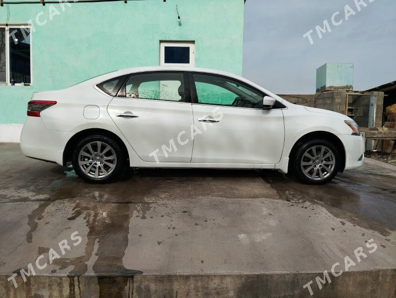 Nissan Sentra 2015 - 135 000 TMT - Büzmeýin - img 5