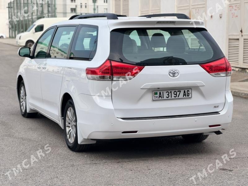 Toyota Sienna 2010 - 270 000 TMT - Ашхабад - img 6