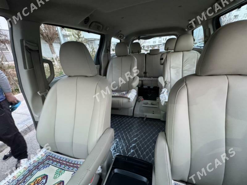 Toyota Sienna 2010 - 270 000 TMT - Ашхабад - img 7