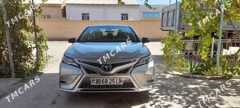 Toyota Camry 2020 - 340 000 TMT - Dänew - img 3