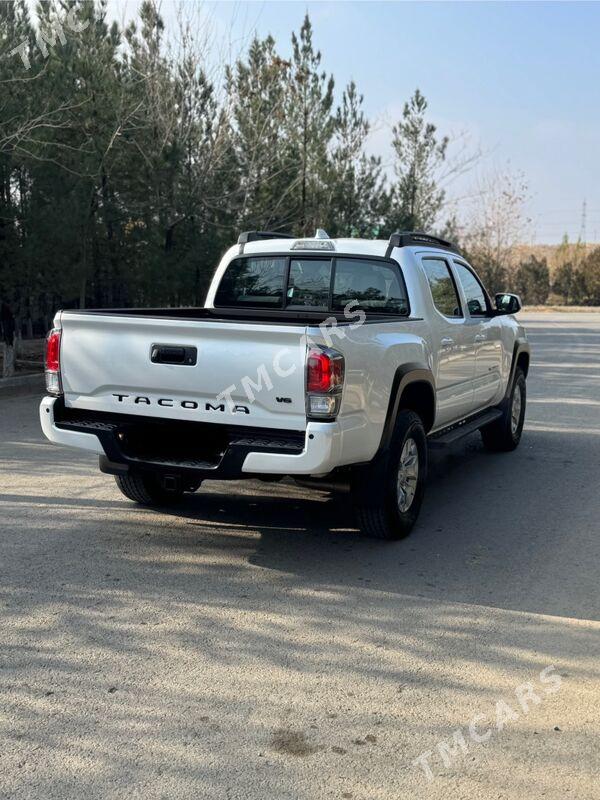 Toyota Tacoma 2020 - 460 000 TMT - Aşgabat - img 10