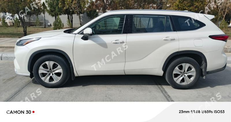 Toyota Highlander 2021 - 640 000 TMT - Ашхабад - img 4