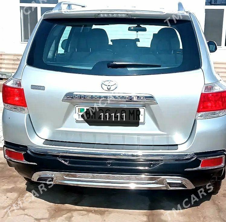 Toyota Highlander 2013 - 270 000 TMT - Байрамали - img 2