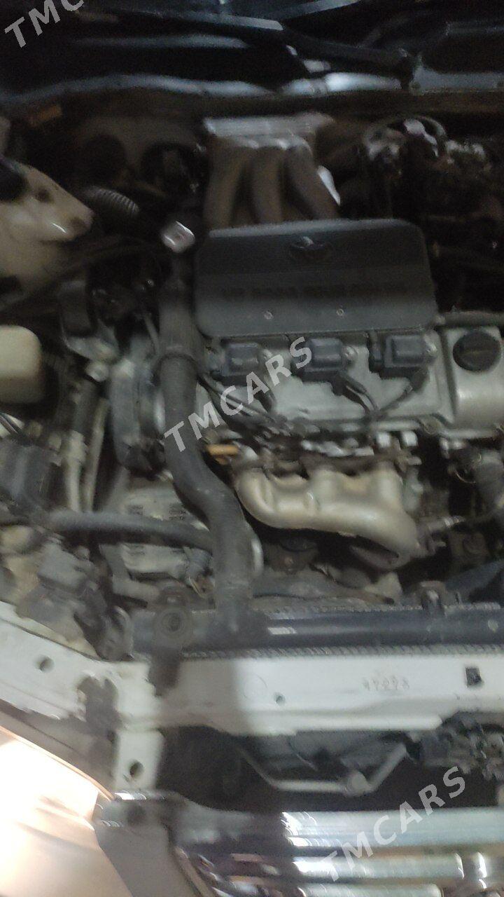 Toyota Camry 2001 - 135 000 TMT - Mary - img 3