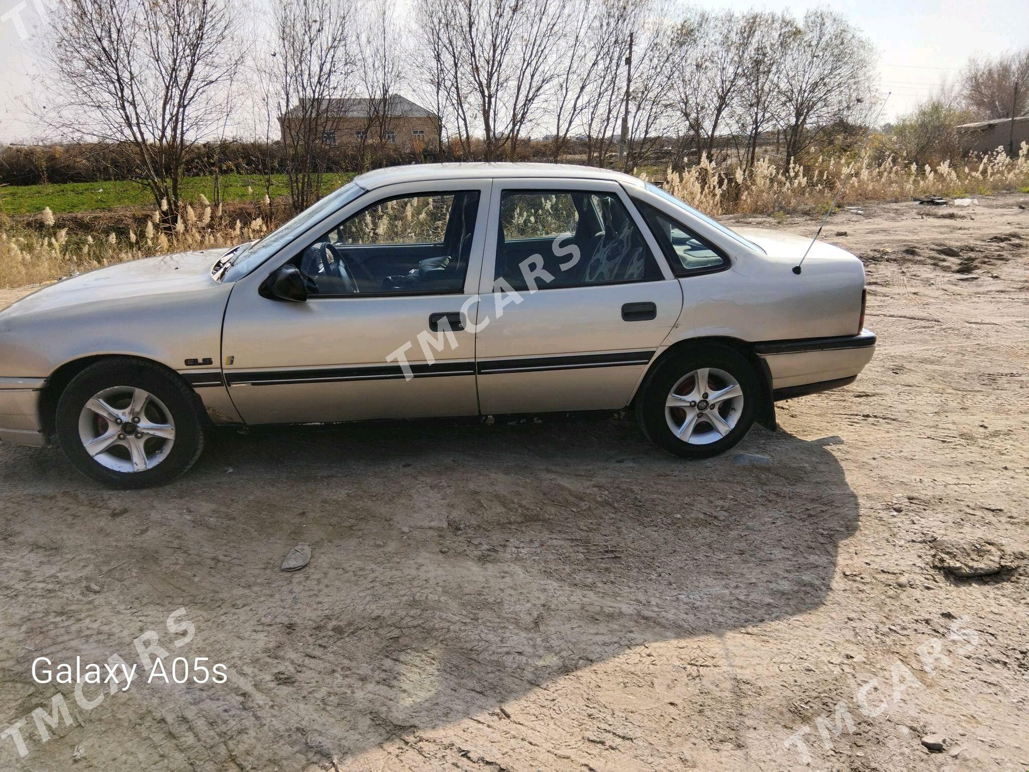 Opel Vectra 1989 - 27 000 TMT - Murgap - img 7