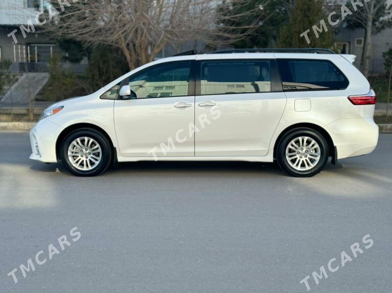 Toyota Sienna 2018 - 380 000 TMT - Aşgabat - img 2