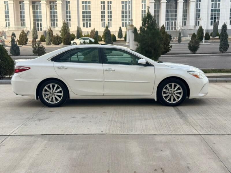 Toyota Camry 2017 - 235 000 TMT - Aşgabat - img 6