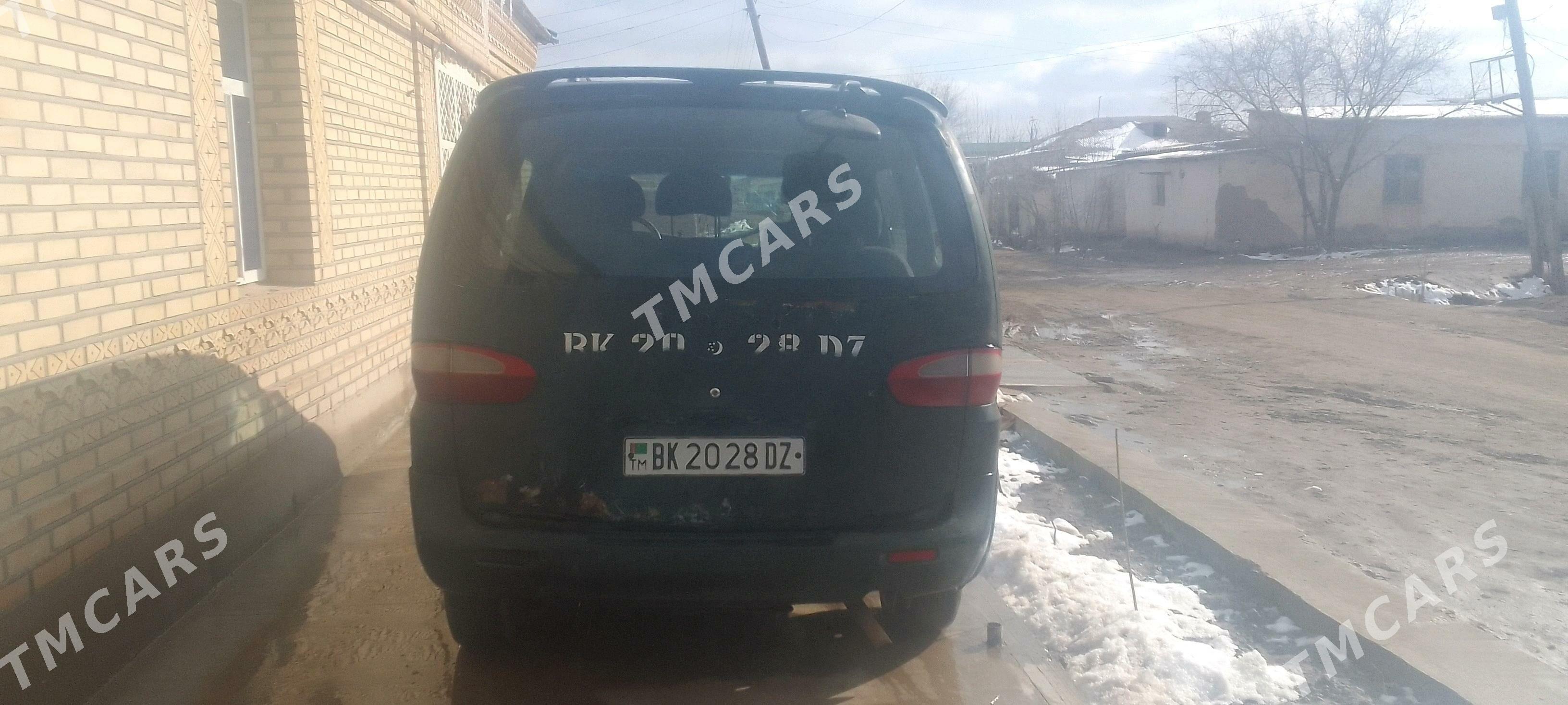 Hyundai H-1 2000 - 25 000 TMT - Болдумсаз - img 2