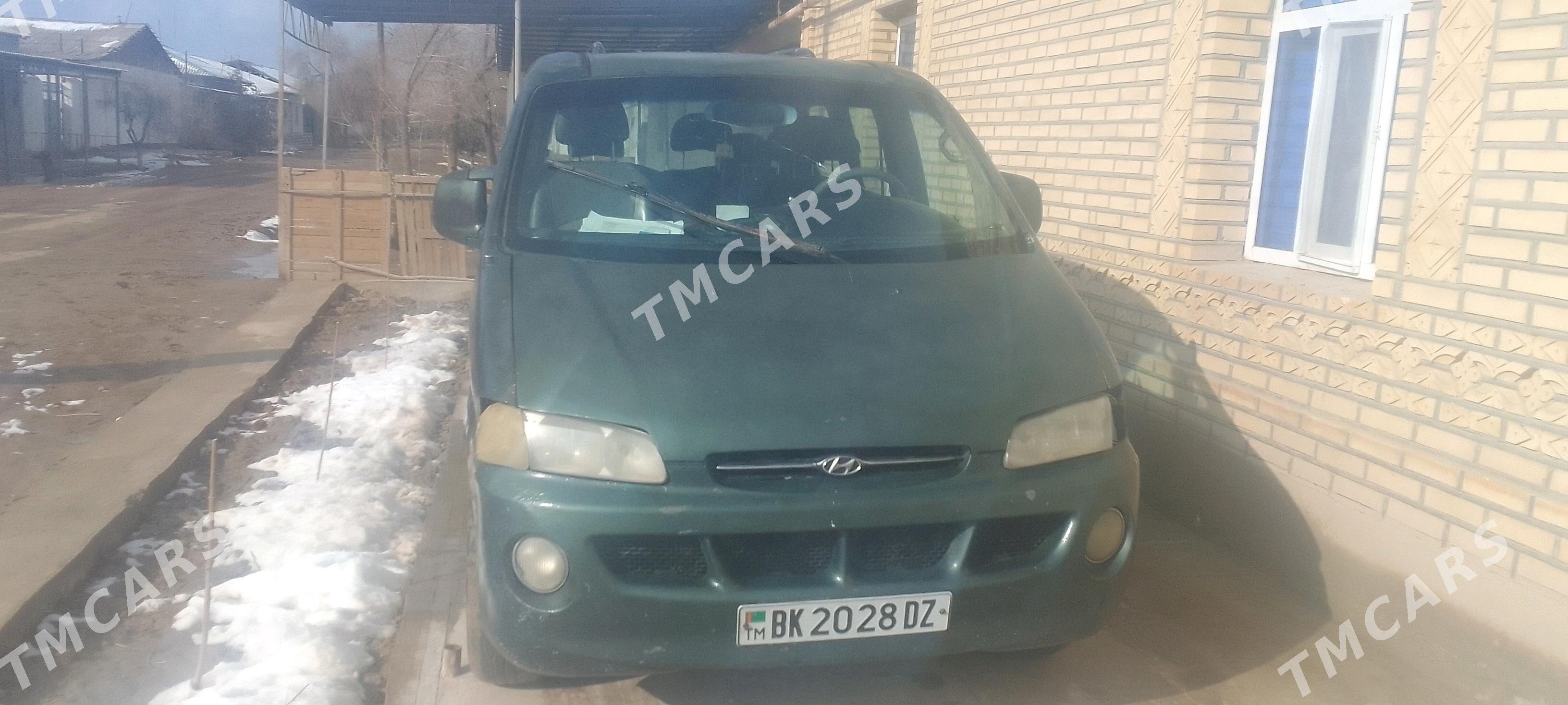 Hyundai H-1 2000 - 25 000 TMT - Болдумсаз - img 3